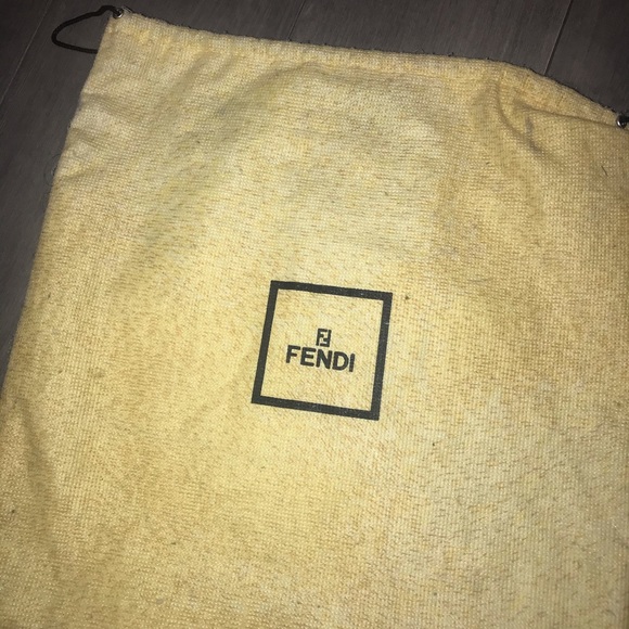 AUTHENTIC FENDI FF BAG 11” x 10.5” - Picture 7 of 13